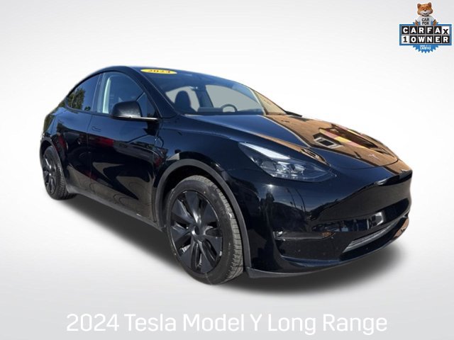Used 2024 Tesla Model Y Long Range AWD/4WD image 1