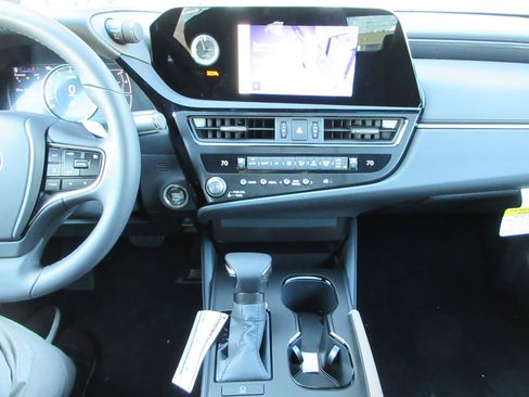New 2025 Lexus ES 350 image 35