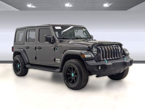 Used 2020 Jeep Wrangler Unlimited Sport image 6
