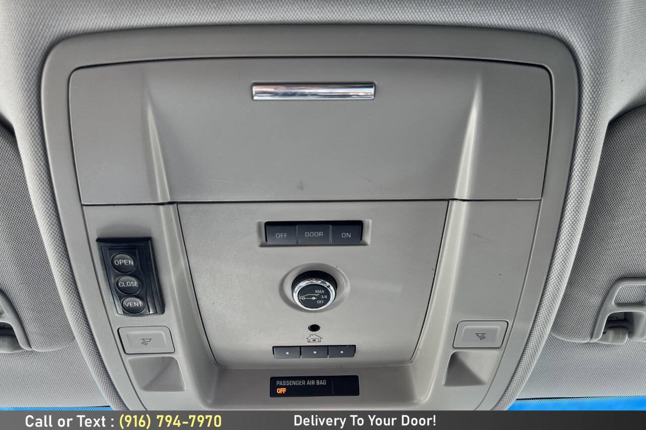 Used 2015 GMC Yukon XL SLE w/ Convenience Package AWD/4WD image 23