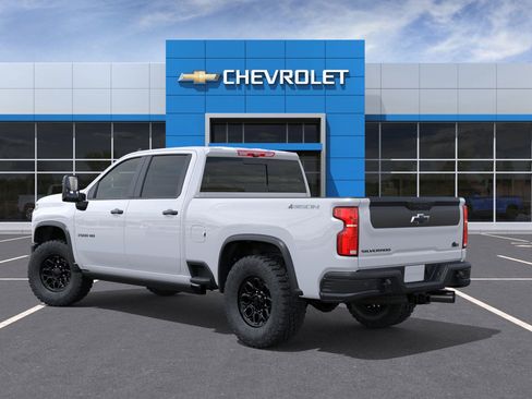 New 2026 Chevrolet Silverado 2500 ZR2 w/ ZR2 Bison Edition image 3