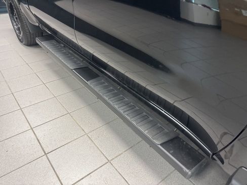 Used 2022 Chevrolet Silverado 1500 LT image 10