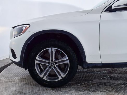 Used 2018 Mercedes-Benz GLC 300 4MATIC image 28