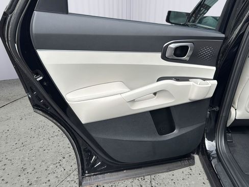 Used 2025 Kia Sorento EX FWD image 28