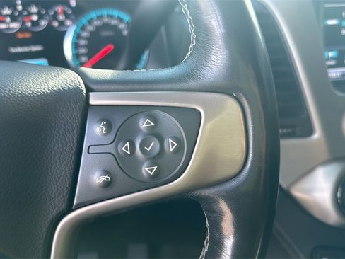 Used 2018 GMC Yukon Denali image 24