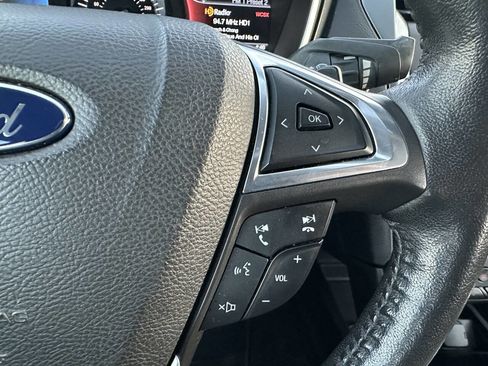 Used 2016 Ford Fusion Titanium FWD image 27