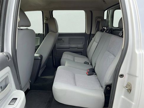 Used 2011 Dodge Dakota Big Horn image 36