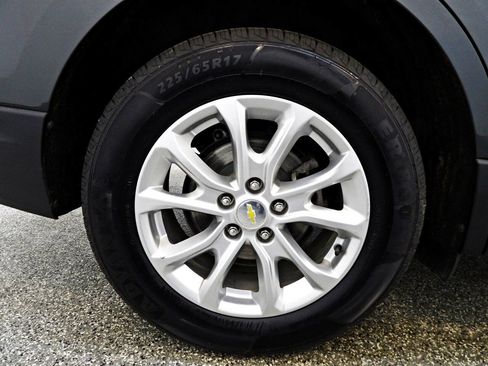 Used 2019 Chevrolet Equinox LS FWD image 20
