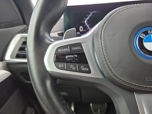 Used 2024 BMW X5 xDrive50e w/ M Sport Package AWD/4WD image 27