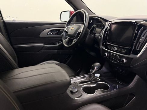 Used 2023 Chevrolet Traverse LT AWD/4WD image 16