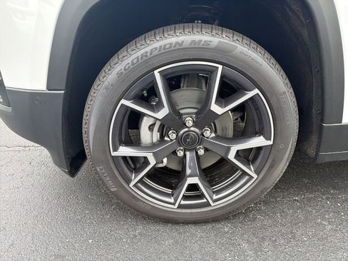 New 2026 Jeep Cherokee Overland AWD/4WD image 5