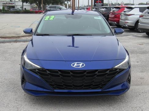 Used 2022 Hyundai Elantra SEL image 6