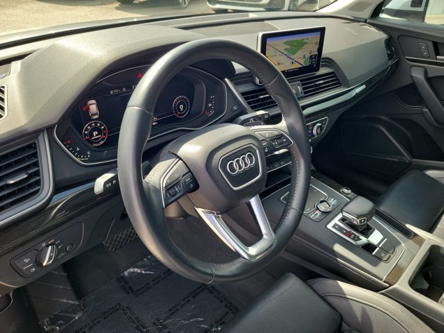Used 2019 Audi Q5 Premium Plus w/ Premium Plus Package AWD/4WD image 17