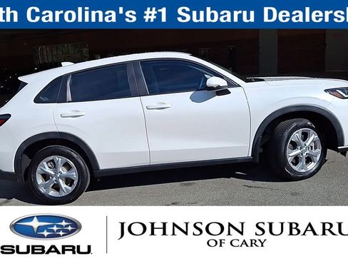 Used 2023 Honda HR-V LX image 10