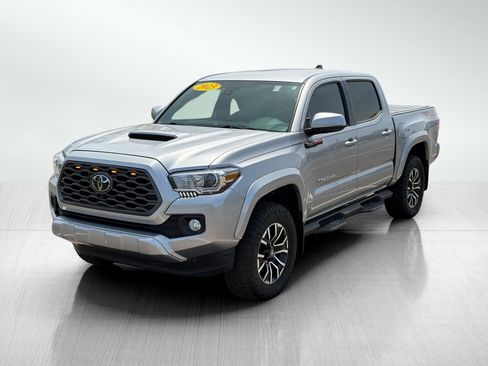 Used 2023 Toyota Tacoma TRD Sport w/ Advanced Technology Package AWD/4WD image 3