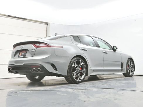 Used 2019 Kia Stinger GT1 image 33
