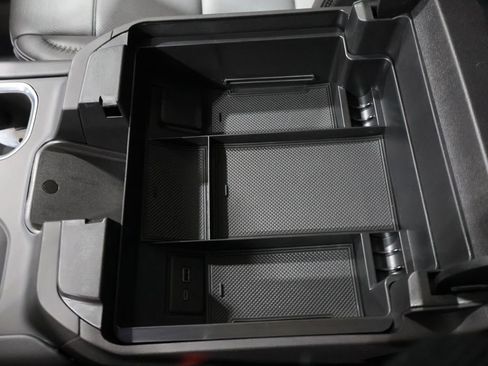 Used 2024 GMC Sierra 1500 Denali w/ Technology Package image 33