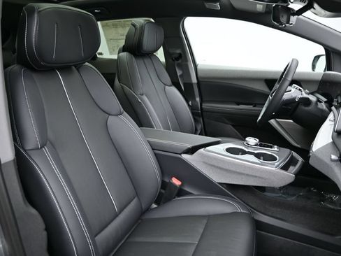 New 2027 Cadillac Optiq Premium Sport w/ LPO, Floor Liner Package AWD/4WD image 39