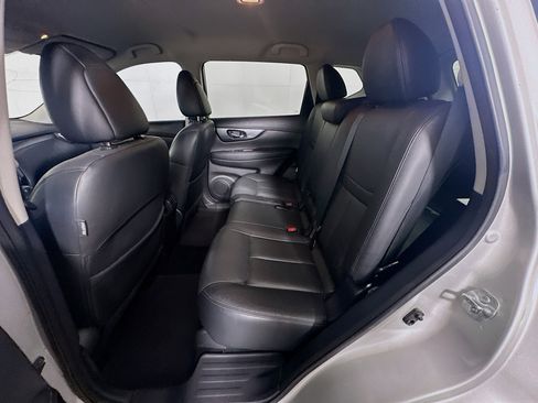 Used 2015 Nissan Rogue SL FWD image 28
