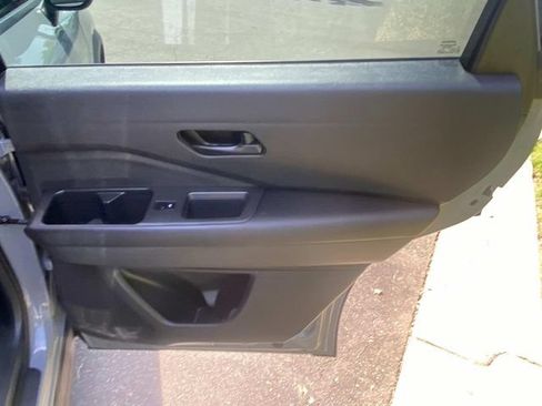 Used 2023 Nissan Pathfinder Rock Creek AWD/4WD image 31