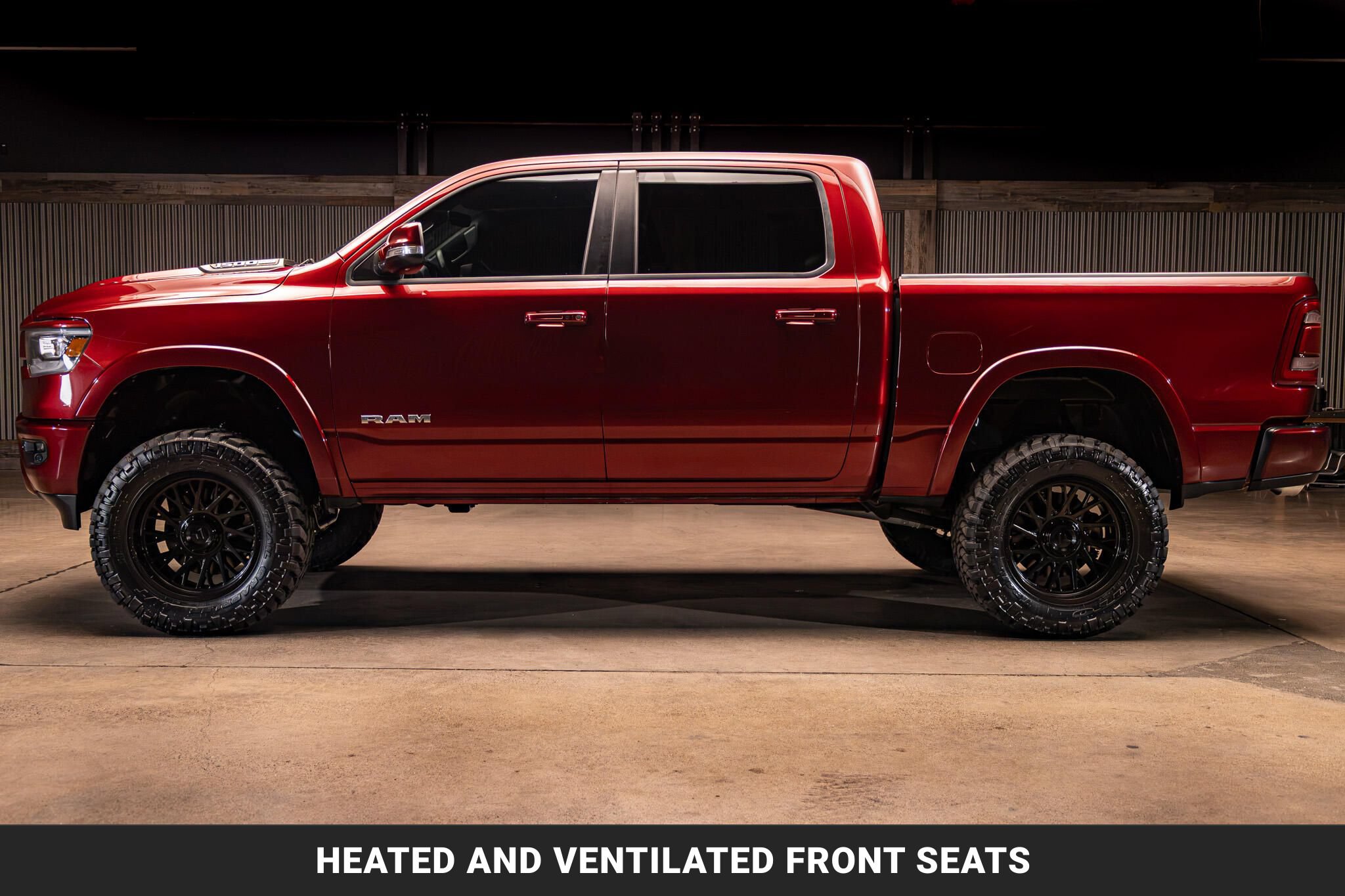 Used 2022 RAM 1500 Laramie w/ Sport Appearance Package AWD/4WD image 6