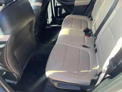 Used 2020 Ford Escape Titanium image 11