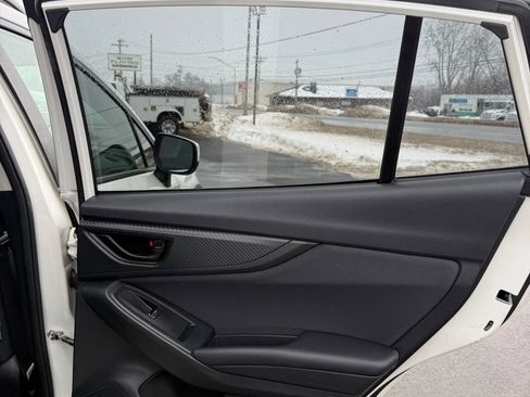 Used 2018 Subaru Crosstrek 2.0i Premium image 17