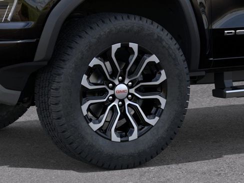 New 2026 GMC Canyon Denali AWD/4WD image 9