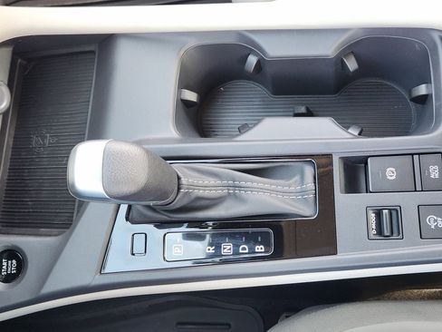 New 2026 Nissan Sentra SL w/ Floor Mat Package FWD image 19