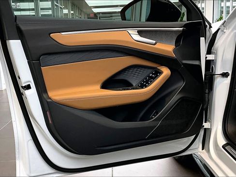 Used 2026 Audi A6 Premium Plus w/ Premium Plus Package image 22