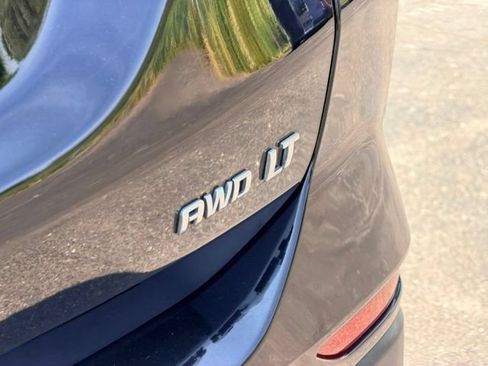 Used 2022 Chevrolet Equinox LT AWD/4WD image 29