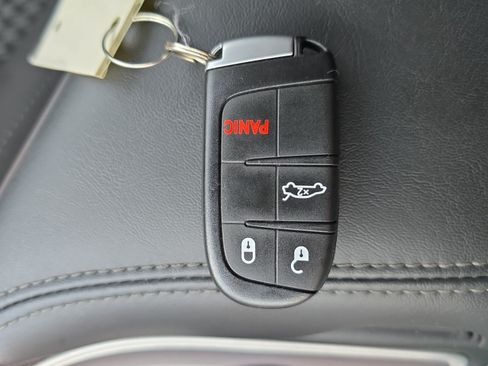 Used 2022 Dodge Challenger R/T Scat Pack RWD image 36
