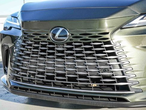 Used 2024 Lexus RX 350 AWD image 6