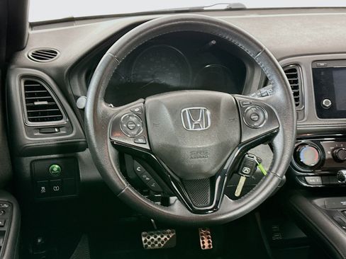 Used 2022 Honda HR-V Sport image 17