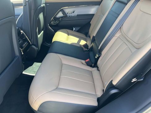 New 2026 Land Rover Range Rover Sport Dynamic SE AWD/4WD image 10
