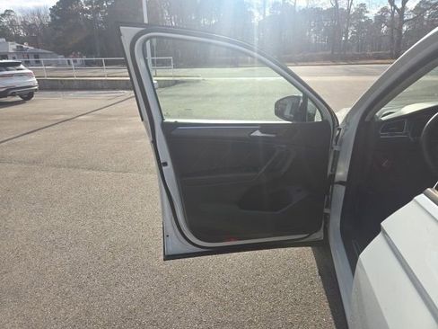 Used 2024 Volkswagen Tiguan Wolfsburg Edition image 10