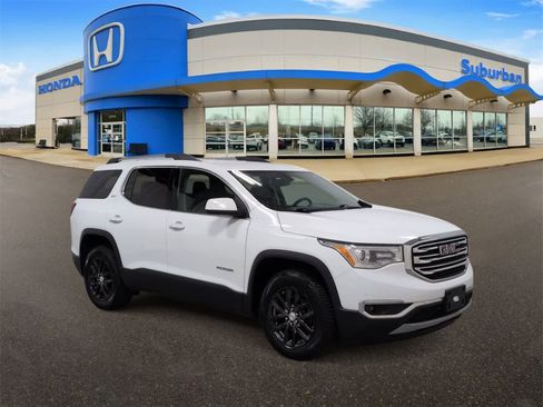Used 2019 GMC Acadia SLT image 2
