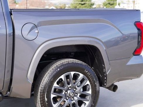 Used 2025 Toyota Tundra Limited image 12