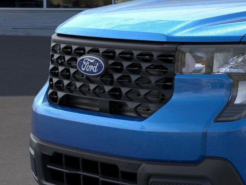 New 2026 Ford Maverick XL image 19