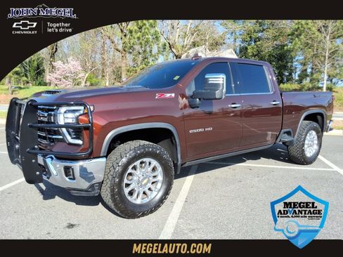 Used 2024 Chevrolet Silverado 2500 LTZ w/ LTZ Plus Package image 1