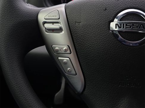 Used 2019 Nissan Versa S Plus image 19