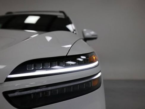 New 2026 Genesis GV70 2.5T Sport Prestige image 11