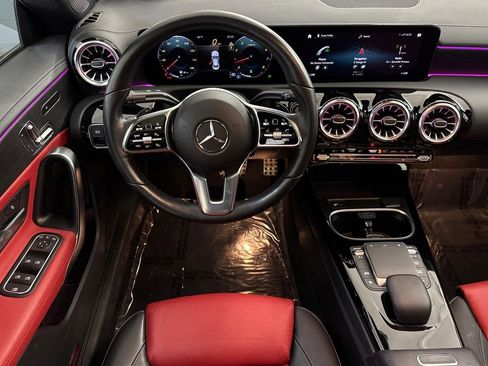 Used 2023 Mercedes-Benz CLA 250 4MATIC image 28