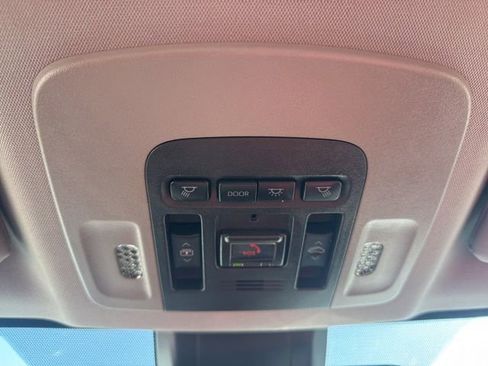 Used 2022 Toyota Camry XSE FWD image 36