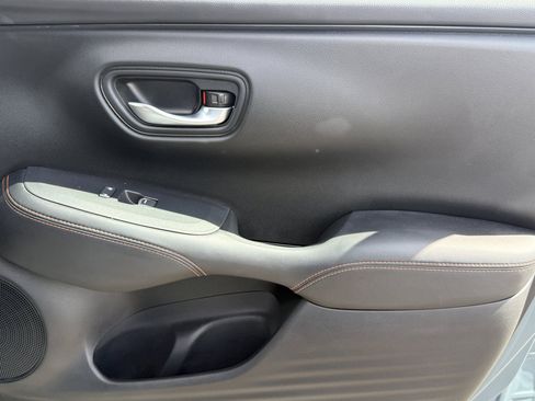 Certified 2024 Honda HR-V Sport image 28
