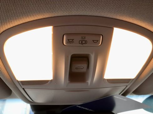 Certified 2023 Hyundai Kona Limited image 24