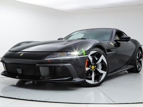 Used 2025 Ferrari 12Cilindri RWD image 20