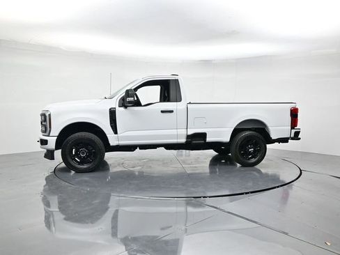 Certified 2024 Ford F250 XL w/ STX Appearance Package image 7