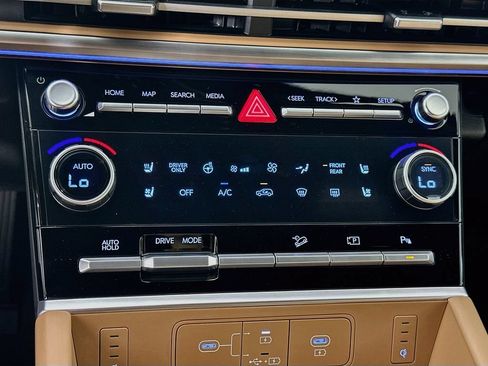 New 2027 Hyundai Santa Fe Limited FWD image 14