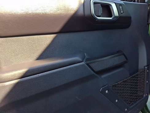 Certified 2025 Ford Bronco Outer Banks AWD/4WD image 13